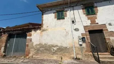 Rustic house on Generalísimo Street photo 3