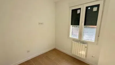 Flat in Velilla de San Antonio photo 20