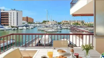 Apartment on Avinguda de la Platja photo 2