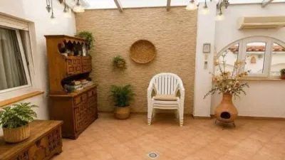 Chalet on Carrer de l'Ebre photo 18