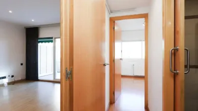 Apartment in Centre-Zona Estació-Passeig de Joan Maragall photo 11
