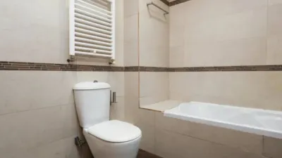 Apartment in Centre-Zona Estació-Passeig de Joan Maragall photo 14