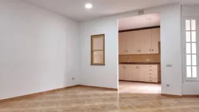 Apartment in Terrassa photo 3