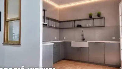 Apartment in Terrassa photo 4