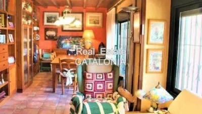 Chalet in Canyelles-La Montgoda photo 2