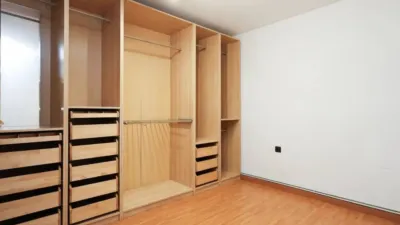 Apartment in Centre-Zona Estació-Passeig de Joan Maragall photo 22