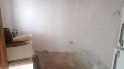 Casa rústica en venta en Calle Medio, cerca de Calle Mayor, Blesa de 48.000 €