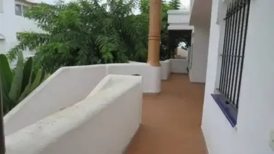 Piso en Chiclana de la Frontera photo 3