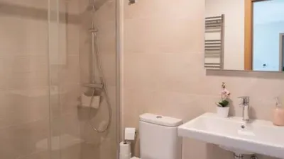 Apartment on Calle Cl Concha Mendez, 4 photo 21