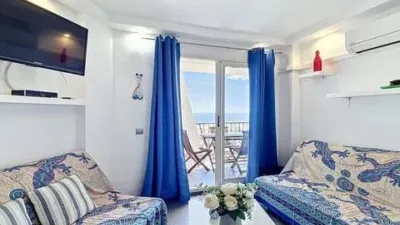 Apartment in Passatge Muga Delta photo 2