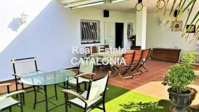 Chalet on Carrer del Riu Ter photo 4