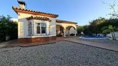 Chalet in Chiclana de la Frontera photo 2