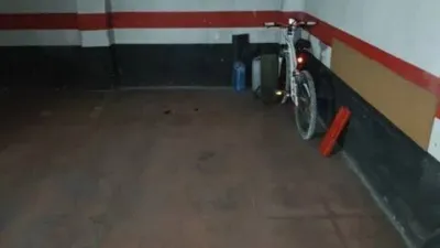 Garaje en venta en Feria - Vista 2