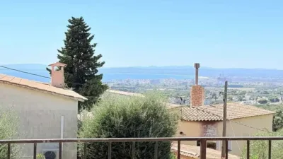 Chalet on Carrer de Salamanca photo 2