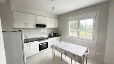Flat in Travesía de Arteixo photo 5