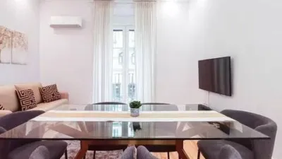 Apartment in Embajadores-Lavapiés photo 8