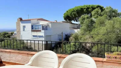 Chalet on Carrer de Salamanca photo 4