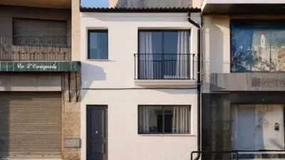 Terraced House in Anglès photo 3