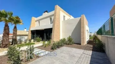 Chalet in Algorfa photo 32