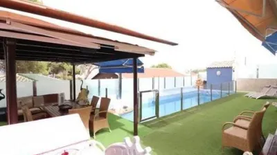Chalet in Orihuela Costa photo 11