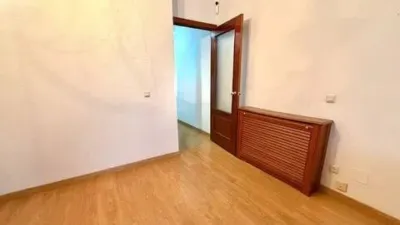 Piso en Velilla de San Antonio photo 6