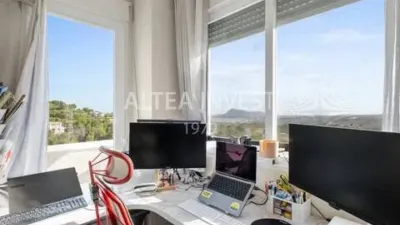 Flat on Calle de Baja Sondeo photo 23