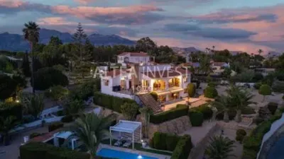 Chalet on Camino del Planet photo 3
