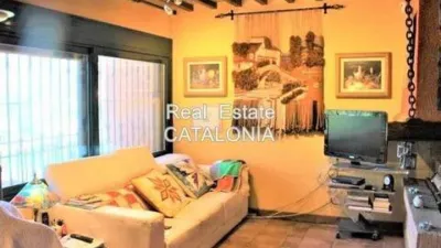 Chalet in Canyelles-La Montgoda photo 5