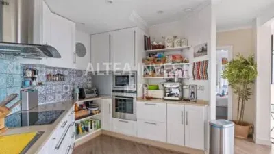 Flat on Calle de Baja Sondeo photo 19
