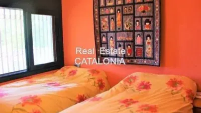 Chalet in Canyelles-La Montgoda photo 17