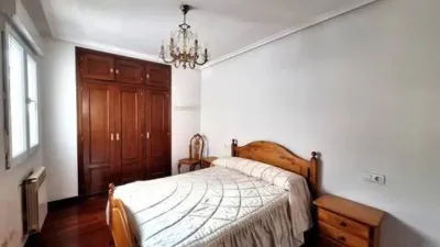 Flat on Calle Covadonga, 3 photo 9