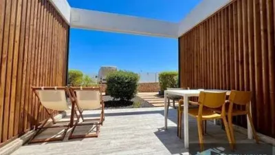 Apartment on Avenida Primero de Mayo S-N photo 19