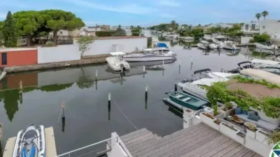 Chalet on Carrer Port del Sol, Number 22 photo 20
