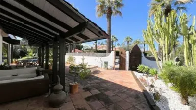 Chalet in Núcleo photo 10