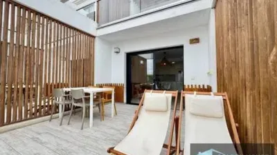 Apartment on Avenida Primero de Mayo S-N photo 18