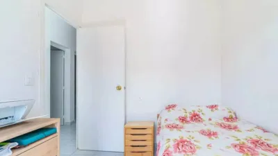Apartment on Carrer de Pedro Calderón de la Barca photo 18