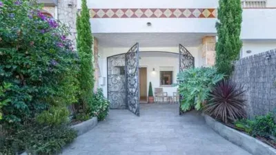 Townhouse in Carrer del Port de Rodas photo 55