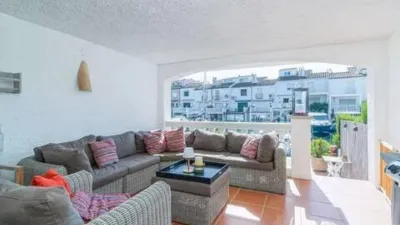 Townhouse in Carrer del Port de Rodas photo 30