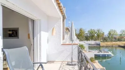 Townhouse in Carrer del Port de Rodas photo 60