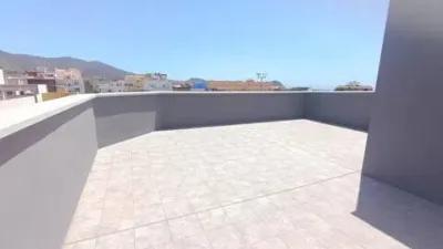 Penthouse on Calle Tabano photo 3