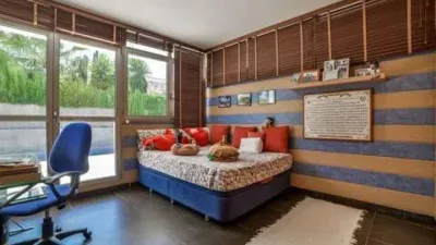 Chalet on Avinguda Papa Juan Pablo II photo 5