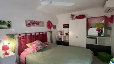 Apartment in Port Esportiu-Canyelles-Puig Rom photo 4
