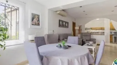 Chalet on Carrer de Sant Maurici photo 5