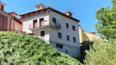 Chalet in Aranda de Duero photo 5