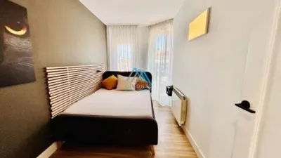 Apartment on Avinguda de Catalunya Zone photo 13