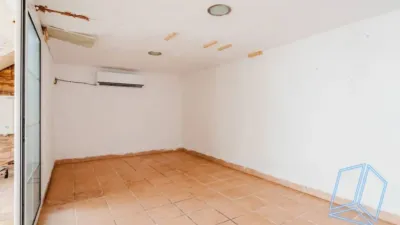 Flat in Centre-Station Area-Passeig de Joan Maragall photo 19