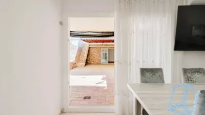 Flat in Centre-Station Area-Passeig de Joan Maragall photo 7