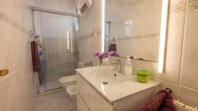 Apartment on Carrer de Las Navas de Tolosa photo 8
