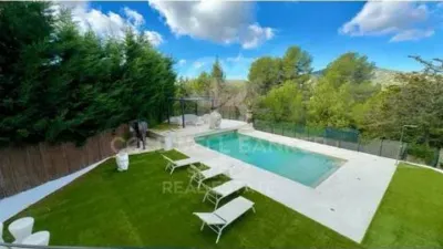 Chalet on Passeig de la Serra dels Brucs photo 5