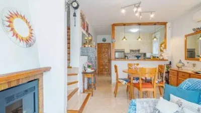 Terraced house on Calle Sc Puigmal F1, 73 photo 7